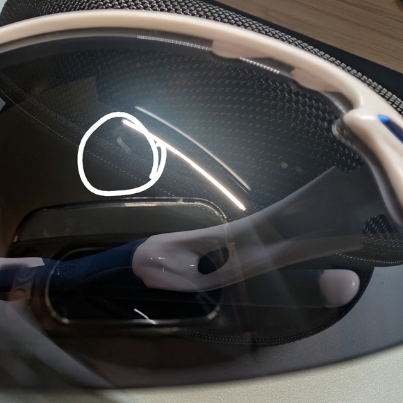 Oakley Radarlock Sunglasses White And Blue Frame - Picture 8 of 10